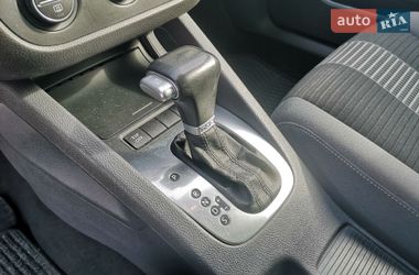 Хэтчбек Volkswagen Golf 2008 в Калуше