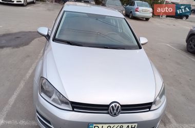 Хэтчбек Volkswagen Golf 2015 в Софиевской Борщаговке