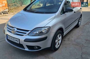 Хэтчбек Volkswagen Golf 2007 в Киеве