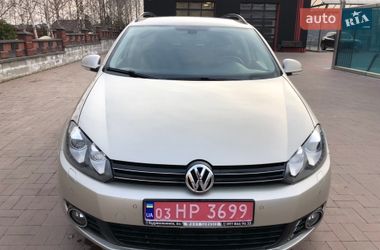 Универсал Volkswagen Golf 2012 в Ровно