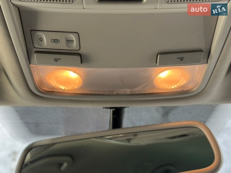 Универсал Volkswagen Golf 2011 в Сумах