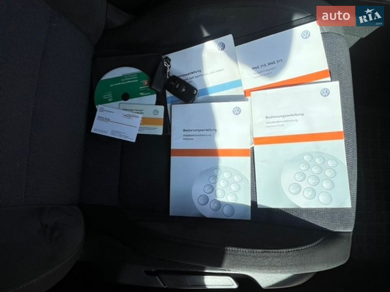 Универсал Volkswagen Golf 2011 в Сумах