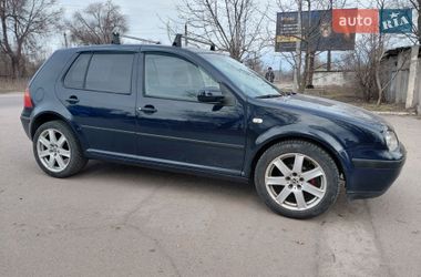 Хэтчбек Volkswagen Golf 2003 в Желтых Водах