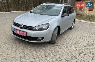 Універсал Volkswagen Golf 2012 в Чернівцях