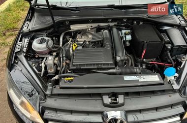 Універсал Volkswagen Golf 2014 в Чорткові