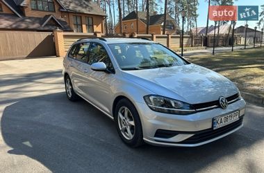 Универсал Volkswagen Golf 2018 в Чернигове