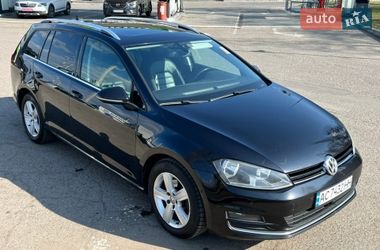 Универсал Volkswagen Golf 2016 в Луцке