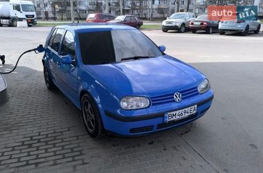 Хэтчбек Volkswagen Golf 2000 в Сумах