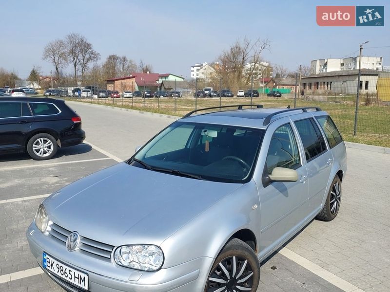 Volkswagen Golf 2001