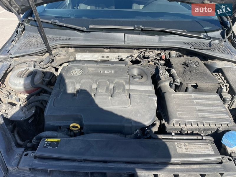 Универсал Volkswagen Golf 2015 в Киеве