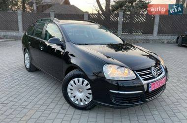 Універсал Volkswagen Golf 2009 в Луцьку