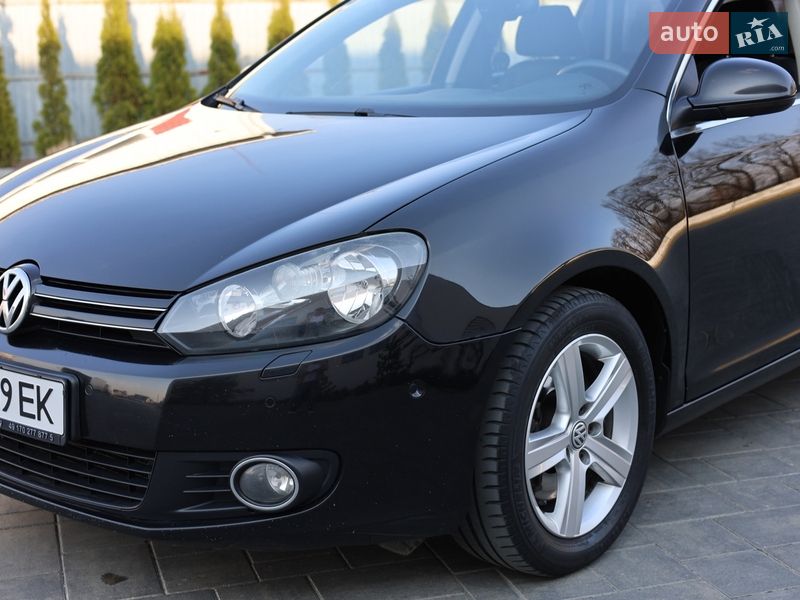 Универсал Volkswagen Golf 2011 в Луцке