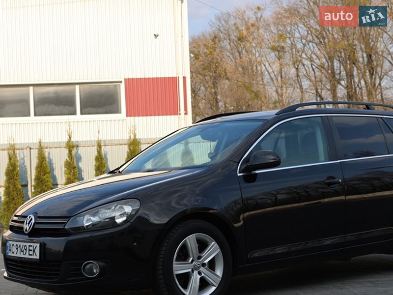 Универсал Volkswagen Golf 2011 в Луцке