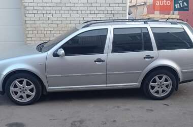 Універсал Volkswagen Golf 2002 в Києві