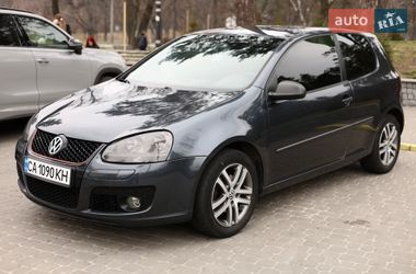 Хетчбек Volkswagen Golf 2007 в Черкасах