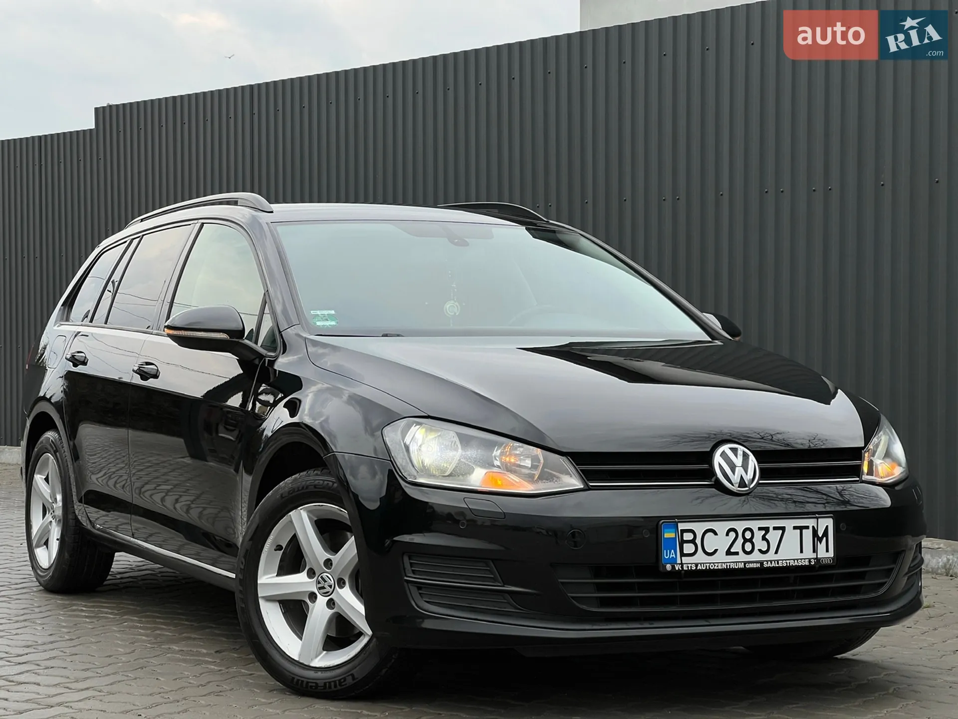 Volkswagen Golf 2015 VIN WVWZZZAUZFP634334 фото оголошення 12 з 96