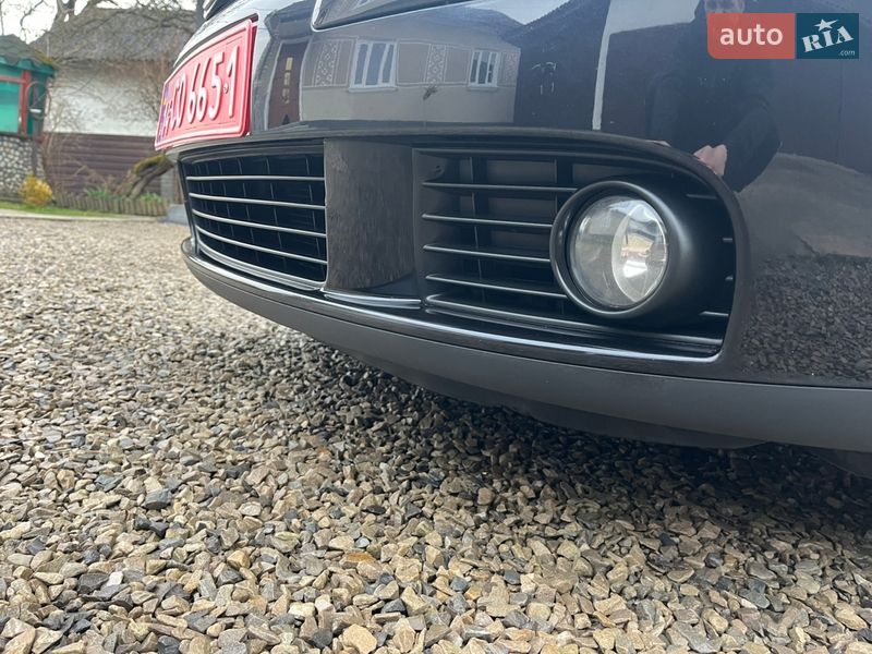 Хэтчбек Volkswagen Golf 2007 в Калуше