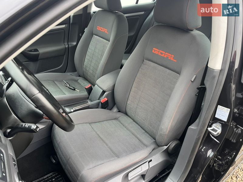 Хэтчбек Volkswagen Golf 2007 в Калуше