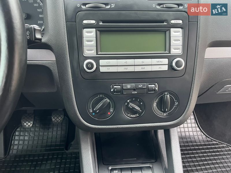 Хэтчбек Volkswagen Golf 2007 в Калуше