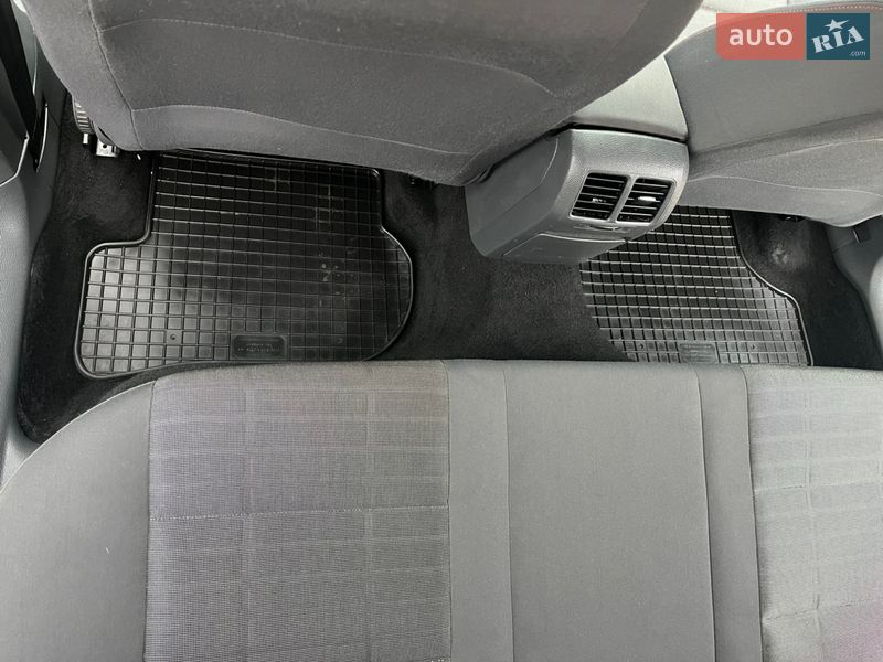 Хэтчбек Volkswagen Golf 2007 в Калуше