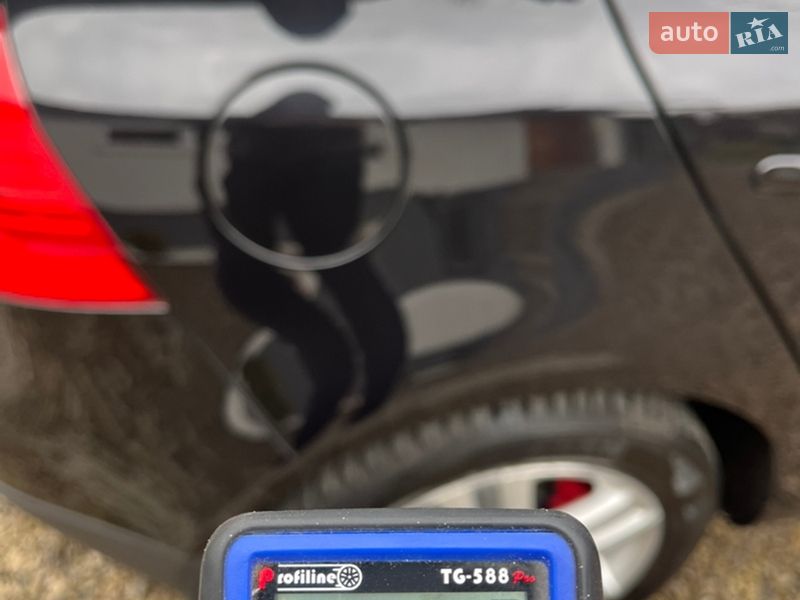 Хэтчбек Volkswagen Golf 2007 в Калуше