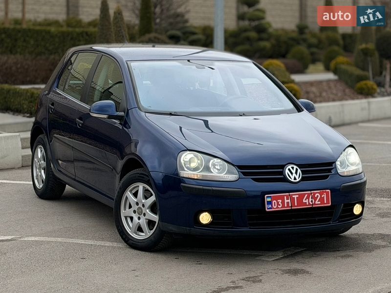 Хэтчбек Volkswagen Golf 2006 в Запорожье