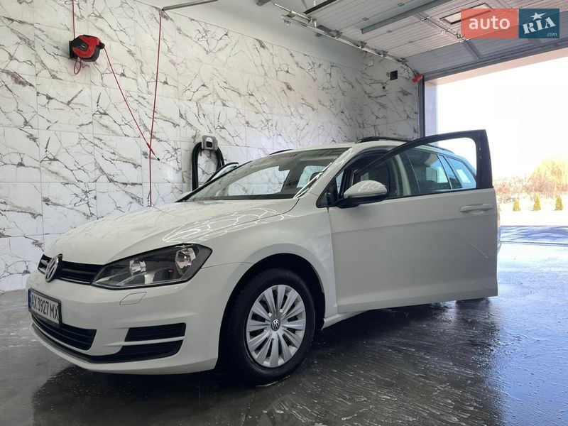 Универсал Volkswagen Golf 2014 в Богодухове