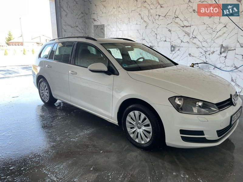 Универсал Volkswagen Golf 2014 в Богодухове