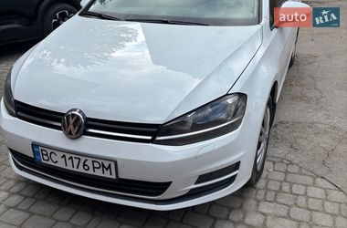 Хетчбек Volkswagen Golf 2014 в Львові
