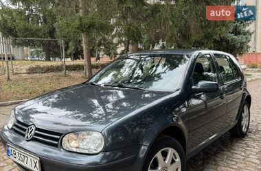 Хетчбек Volkswagen Golf 2000 в Тульчині