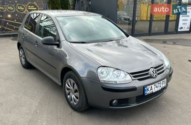 Хетчбек Volkswagen Golf 2009 в Києві