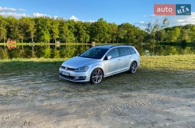 Універсал Volkswagen Golf 2013 в Винниках
