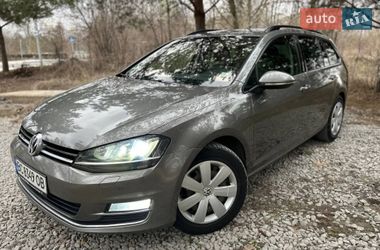 Универсал Volkswagen Golf 2015 в Львове