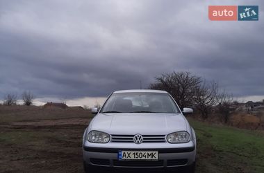 Хетчбек Volkswagen Golf 2002 в Харкові