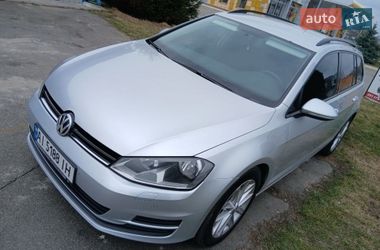 Універсал Volkswagen Golf 2016 в Києві