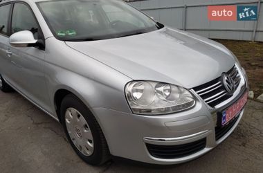 Універсал Volkswagen Golf 2009 в Березані