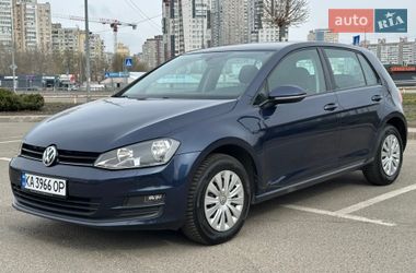 Хетчбек Volkswagen Golf 2013 в Києві