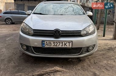 Універсал Volkswagen Golf 2011 в Києві