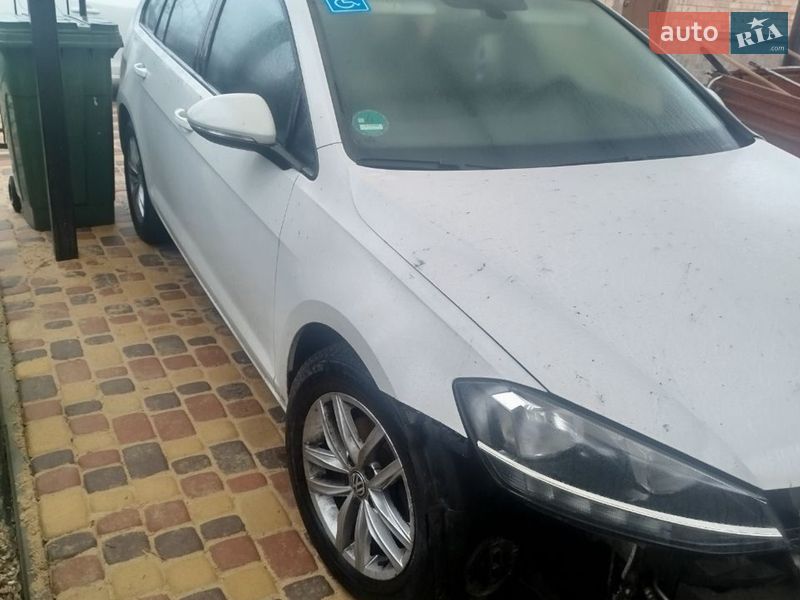 Универсал Volkswagen Golf 2019 в Луцке