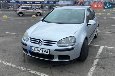 Хетчбек Volkswagen Golf 2003 в Києві