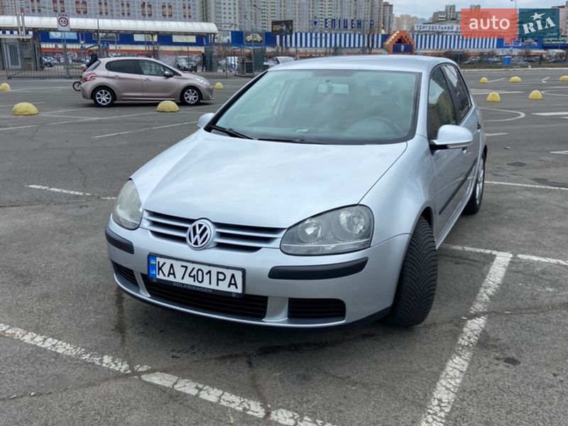 Volkswagen Golf 2003