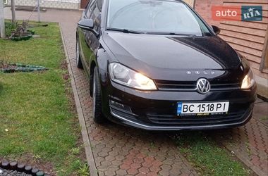 Універсал Volkswagen Golf 2015 в Дрогобичі