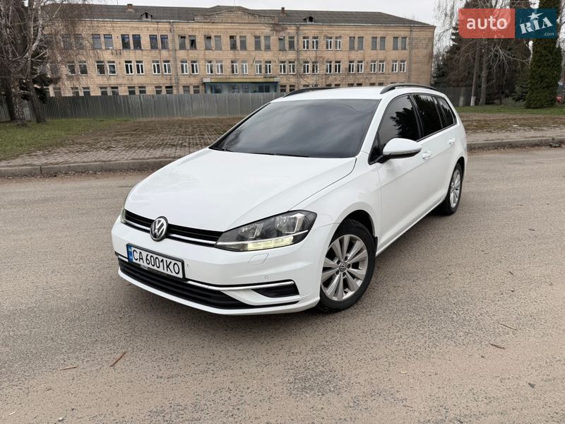Универсал Volkswagen Golf 2017 в Черкассах