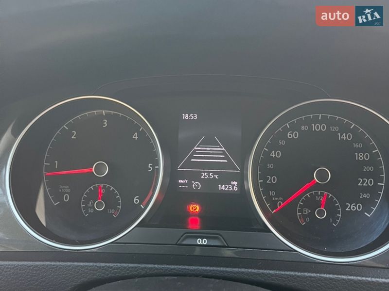 Универсал Volkswagen Golf 2017 в Черкассах