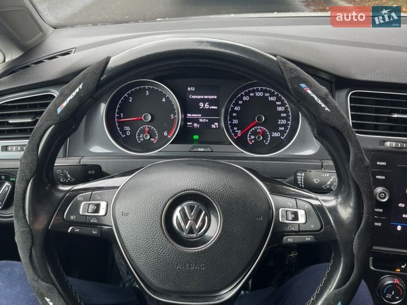 Универсал Volkswagen Golf 2017 в Черкассах