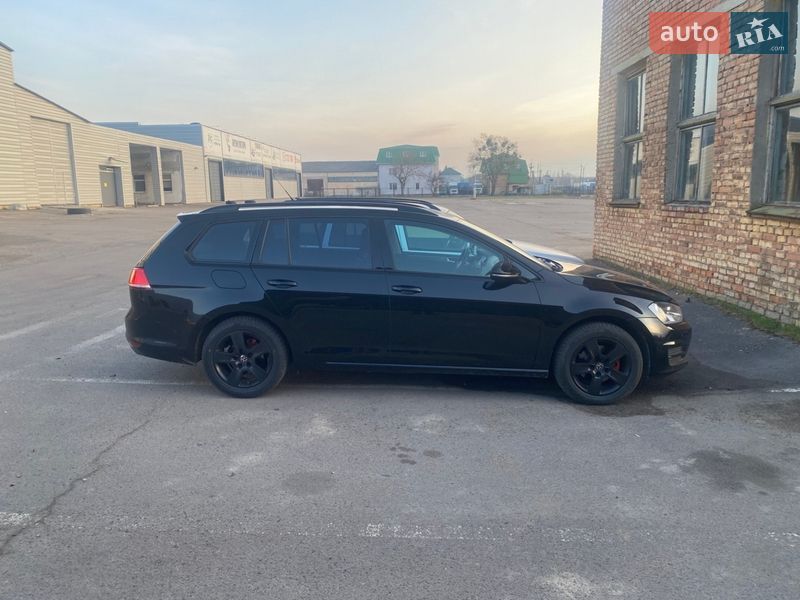 Универсал Volkswagen Golf 2013 в Луцке