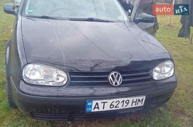 Хэтчбек Volkswagen Golf 1999 в Верховине