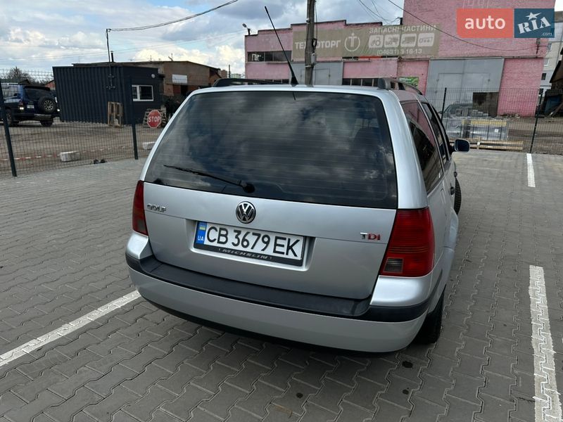 Универсал Volkswagen Golf 2001 в Нежине