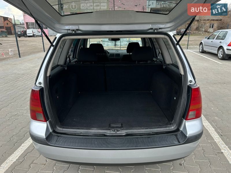 Универсал Volkswagen Golf 2001 в Нежине