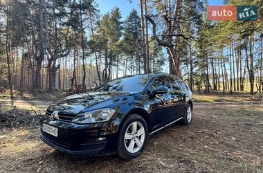 Универсал Volkswagen Golf 2015 в Черкассах